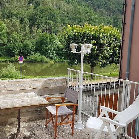 Le Balcon Sur La Meuse Villa Revin  Bagian luar foto