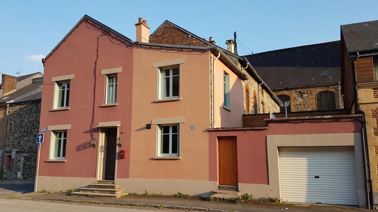 Le Balcon Sur La Meuse Villa Revin  Bagian luar foto