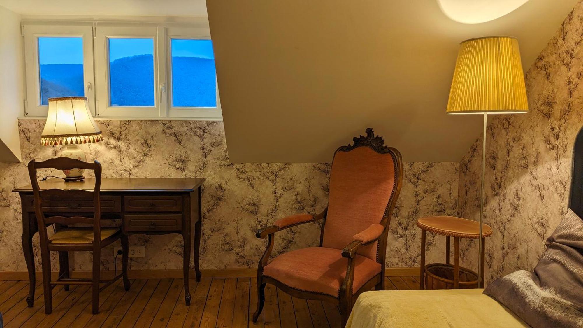 Le Balcon Sur La Meuse Villa Revin  Bagian luar foto
